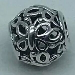 PANDORA "Openwork Butterfly Garden" Charm